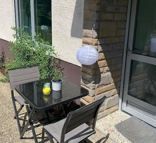 Ruhige Wohnung Am Rande Des Naturschutzgebietes